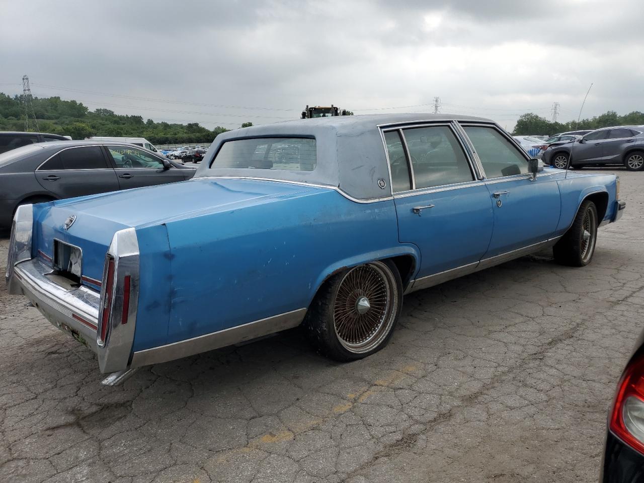 1988 Cadillac Brougham VIN: 1G6DW51Y1J9710994 Lot: 40846684