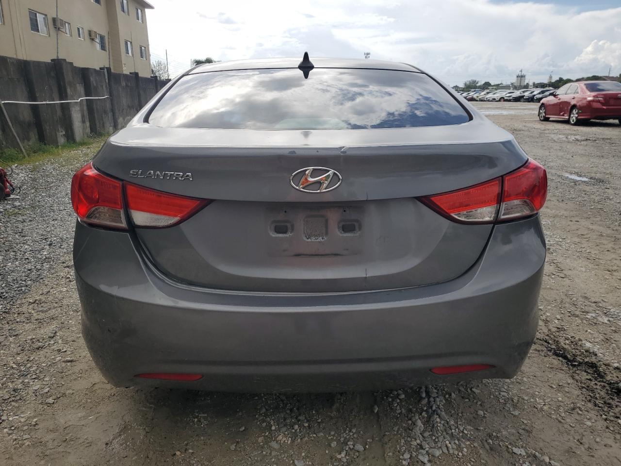 5NPDH4AE3DH372050 2013 Hyundai Elantra Gls