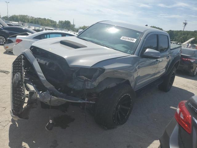  TOYOTA TACOMA 2018 Сірий