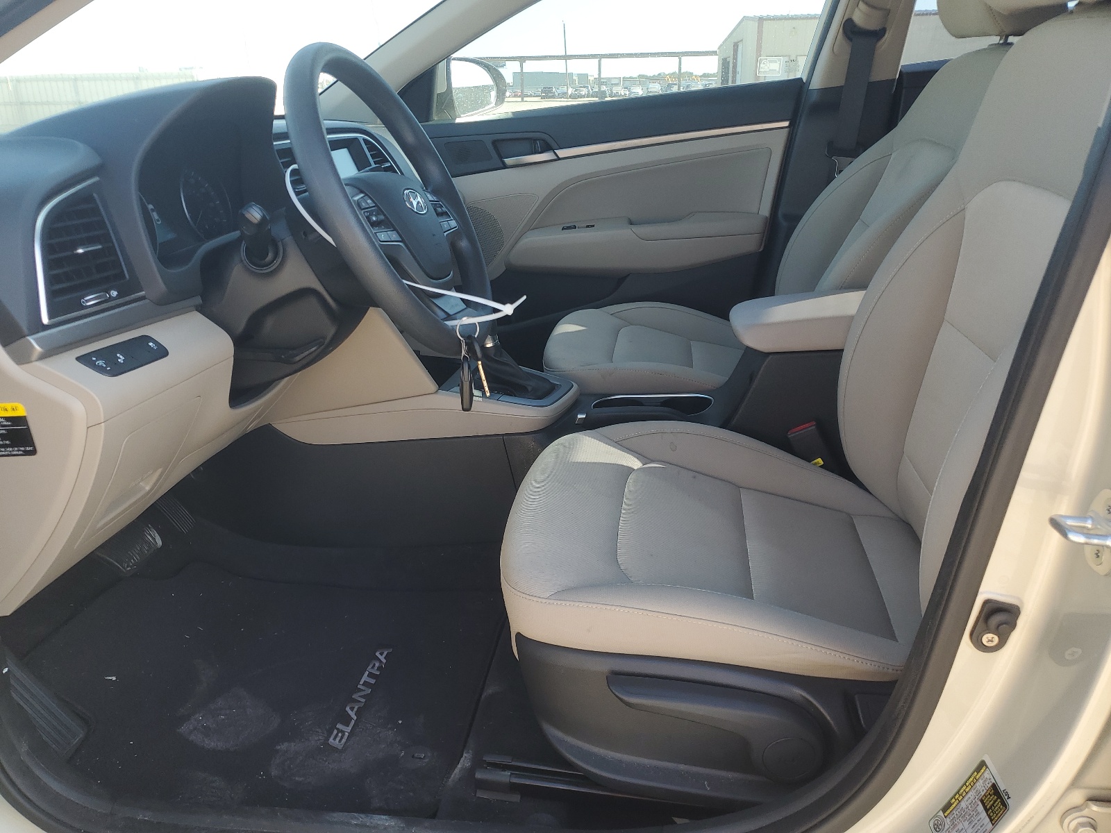 KMHD84LF0JU666394 2018 Hyundai Elantra Sel