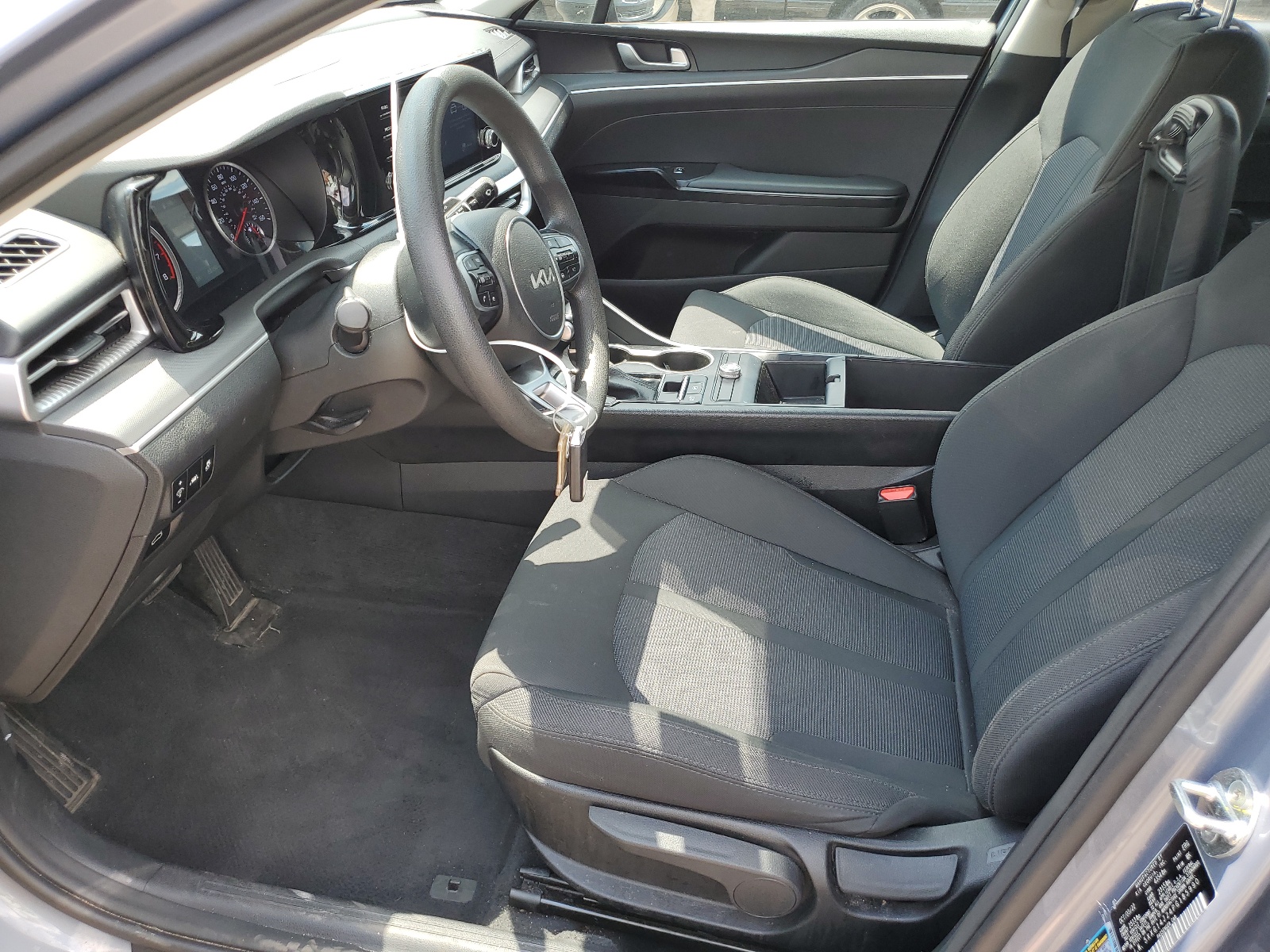 5XXG14J24PG185990 2023 Kia K5 Lxs