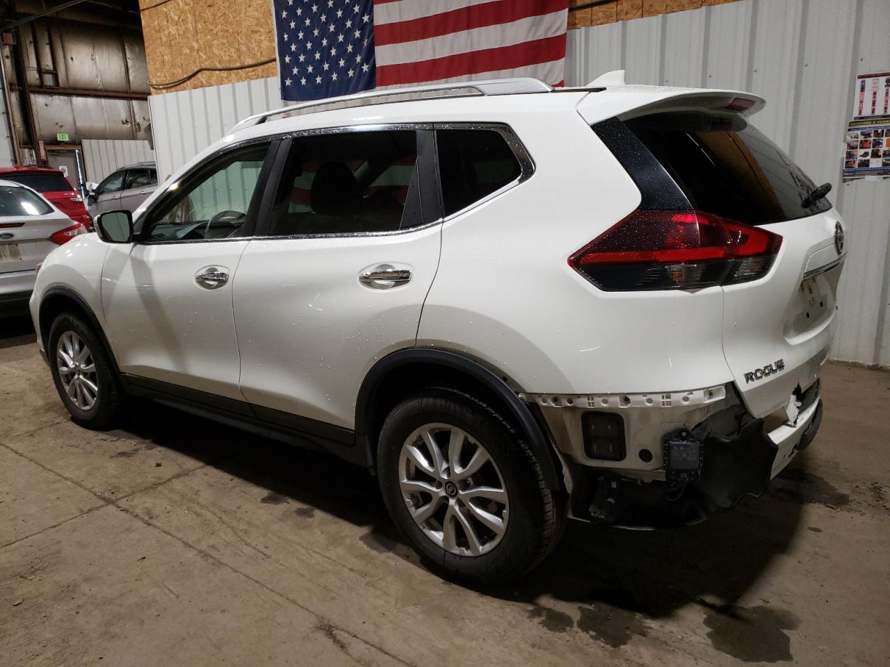 2019 Nissan Rogue - Image 2