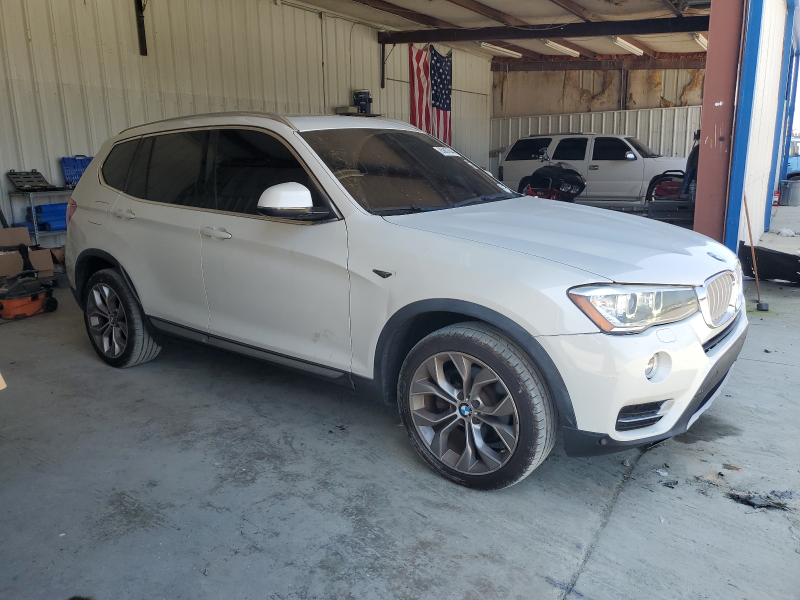 2015 BMW X3 Sdrive28I vin: 5UXWZ7C55F0M83086