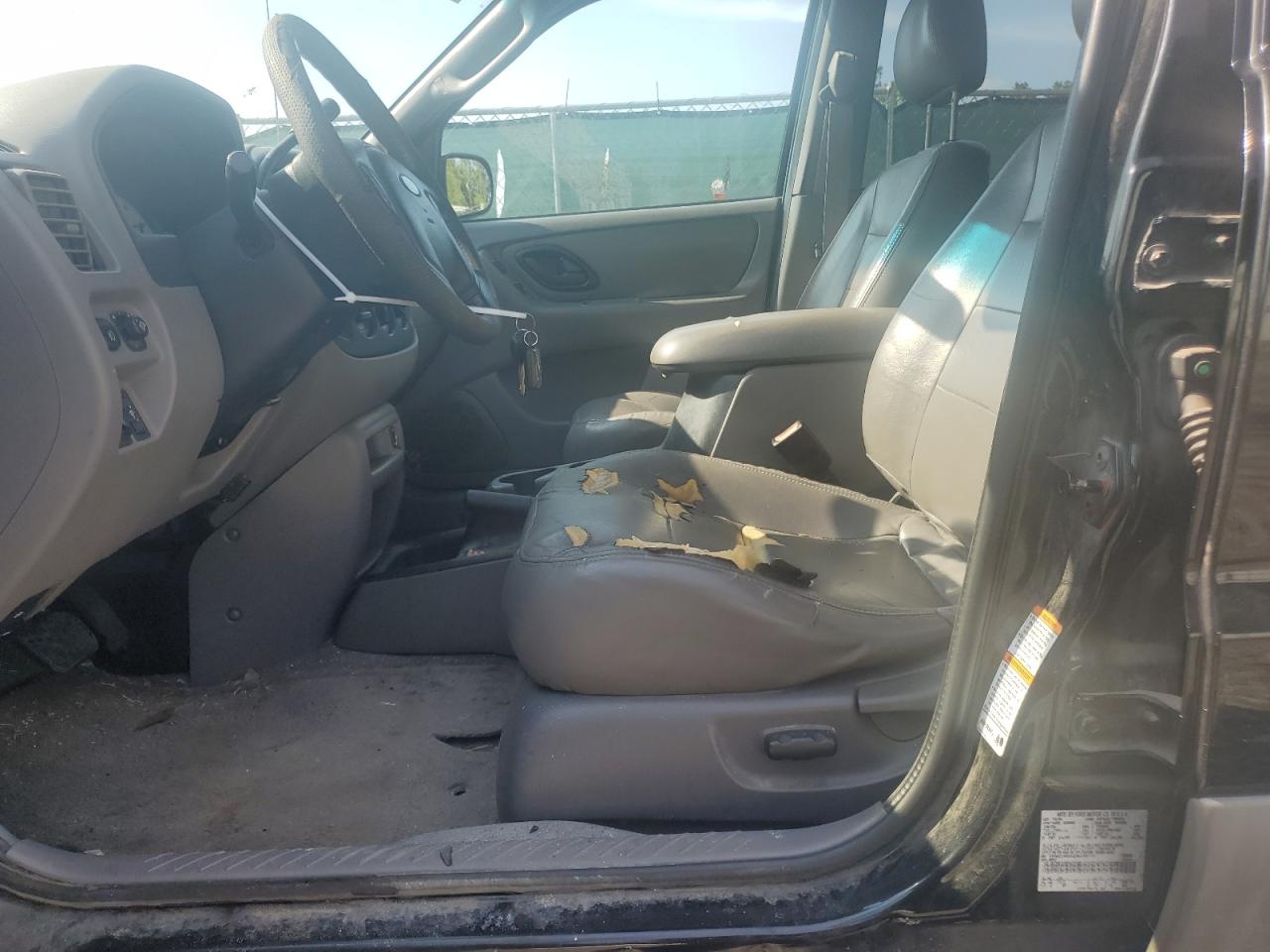 2002 Ford Escape Xlt VIN: 1FMCU03142KA70111 Lot: 68083174