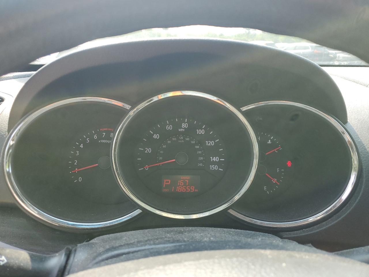 2013 Kia Sorento Lx VIN: 5XYKTDA25DG320275 Lot: 67636474