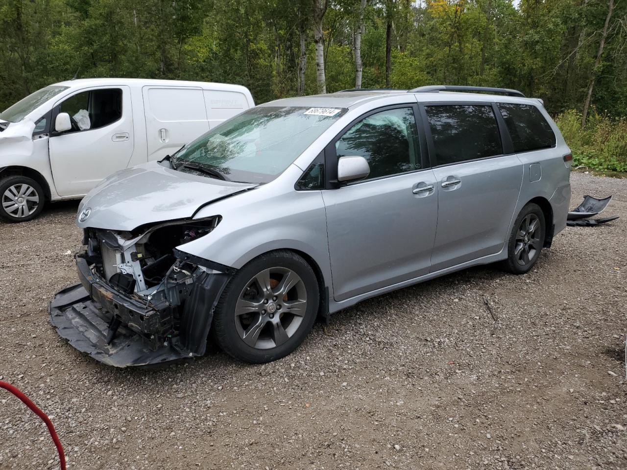 5TDXK3DC3FS678049 2015 TOYOTA SIENNA - Image 1