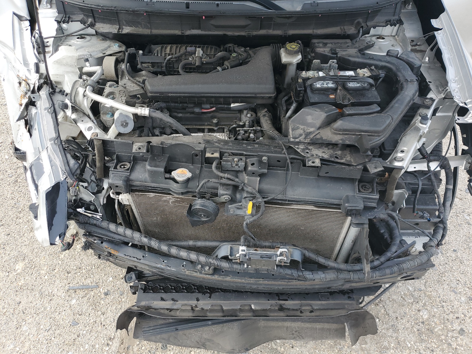 KNMAT2MV2JP590630 2018 Nissan Rogue S