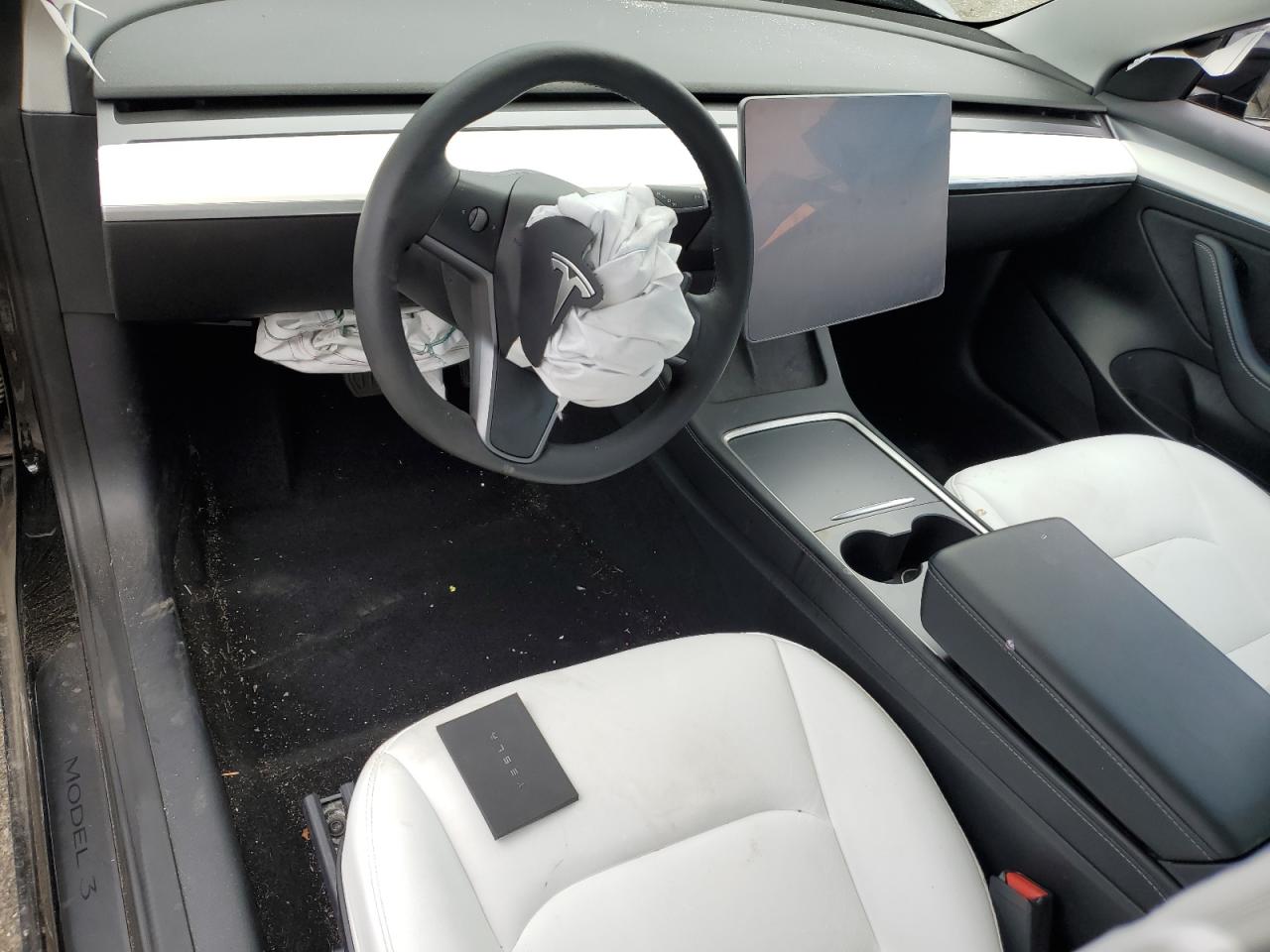 2022 Tesla Model 3 VIN: 5YJ3E1EB5NF110811 Lot: 66334184