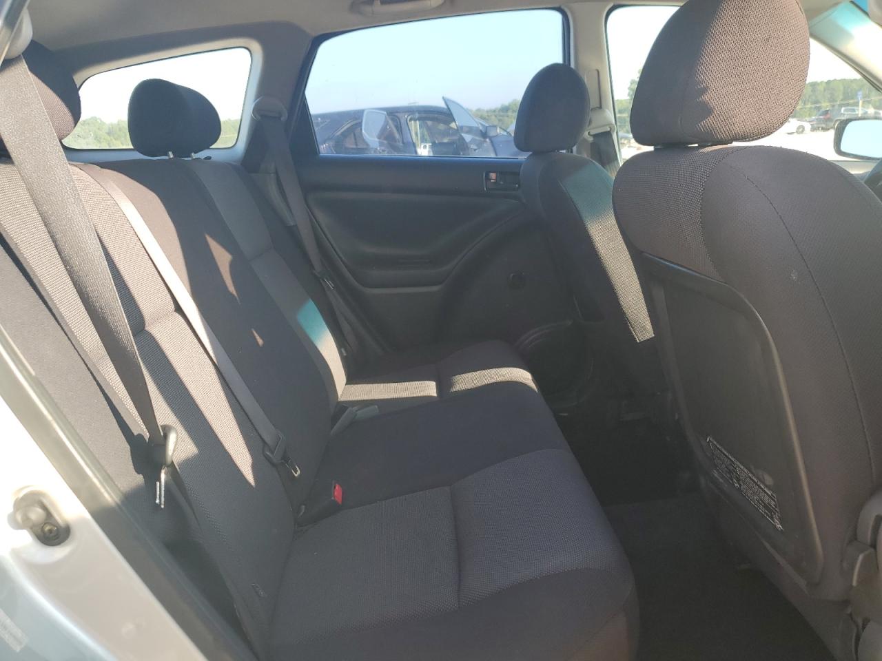 2003 Toyota Corolla Matrix Xr VIN: 2T1KR32E33C140000 Lot: 66614724