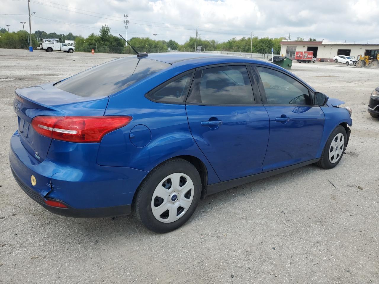 2018 Ford Focus Se VIN: 1FADP3FE5JL259204 Lot: 68106444