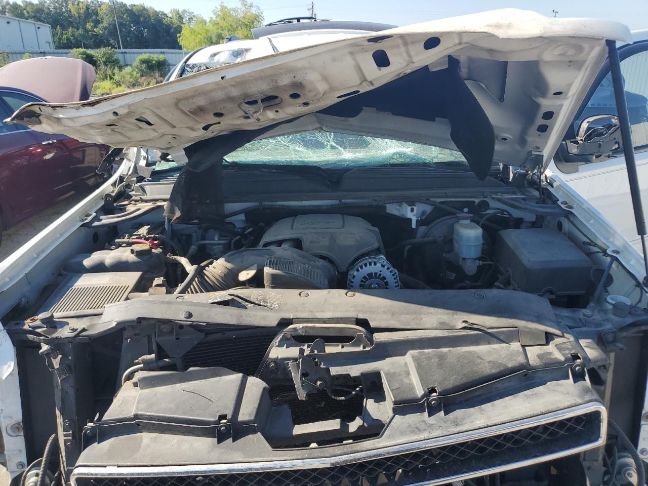 2014 Chevrolet Tahoe - Image 14