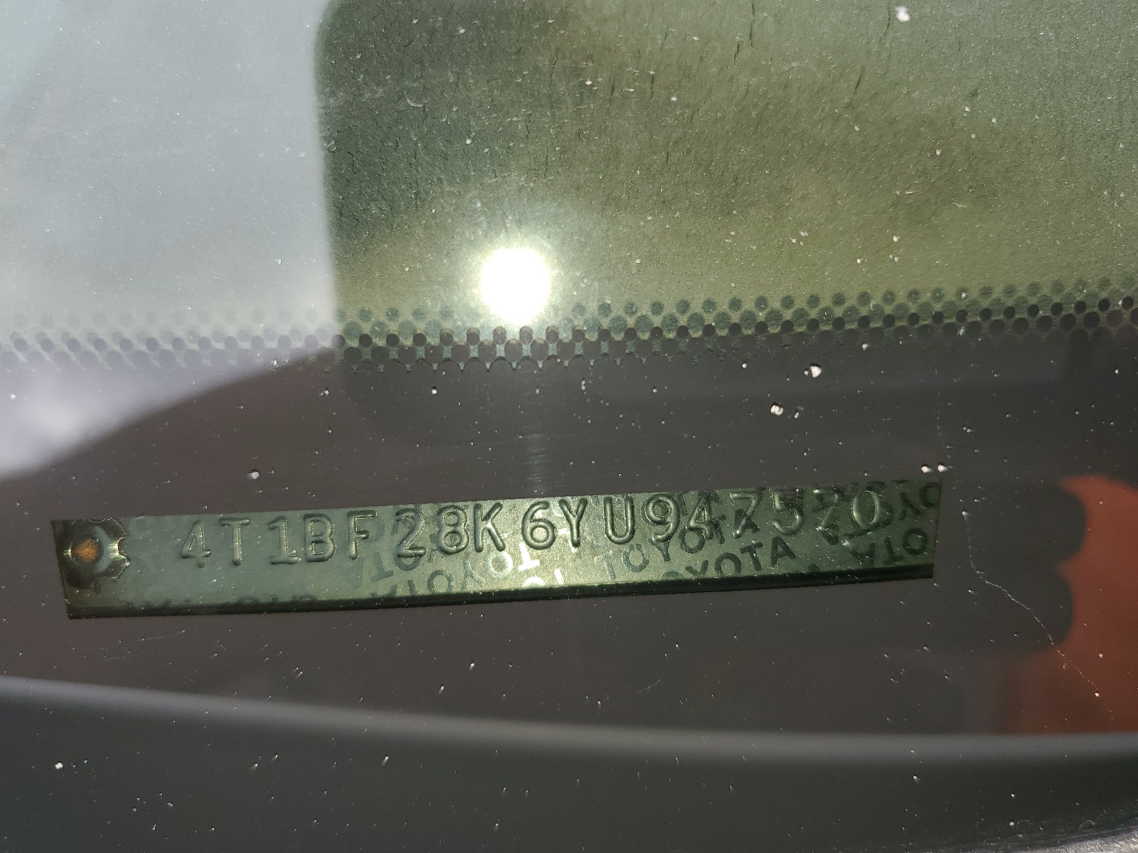 4T1BF28K6YU947570 2000 Toyota Camry Le