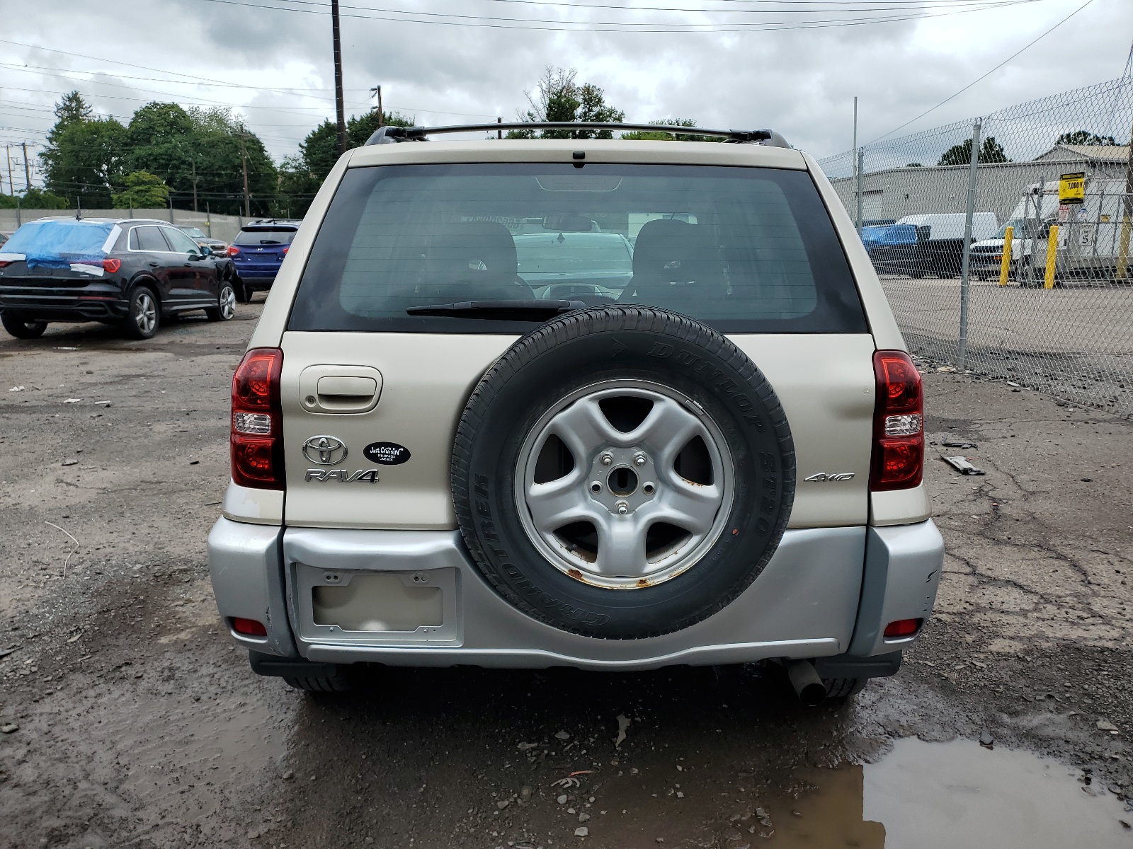 JTEHD20V840002076 2004 Toyota Rav4