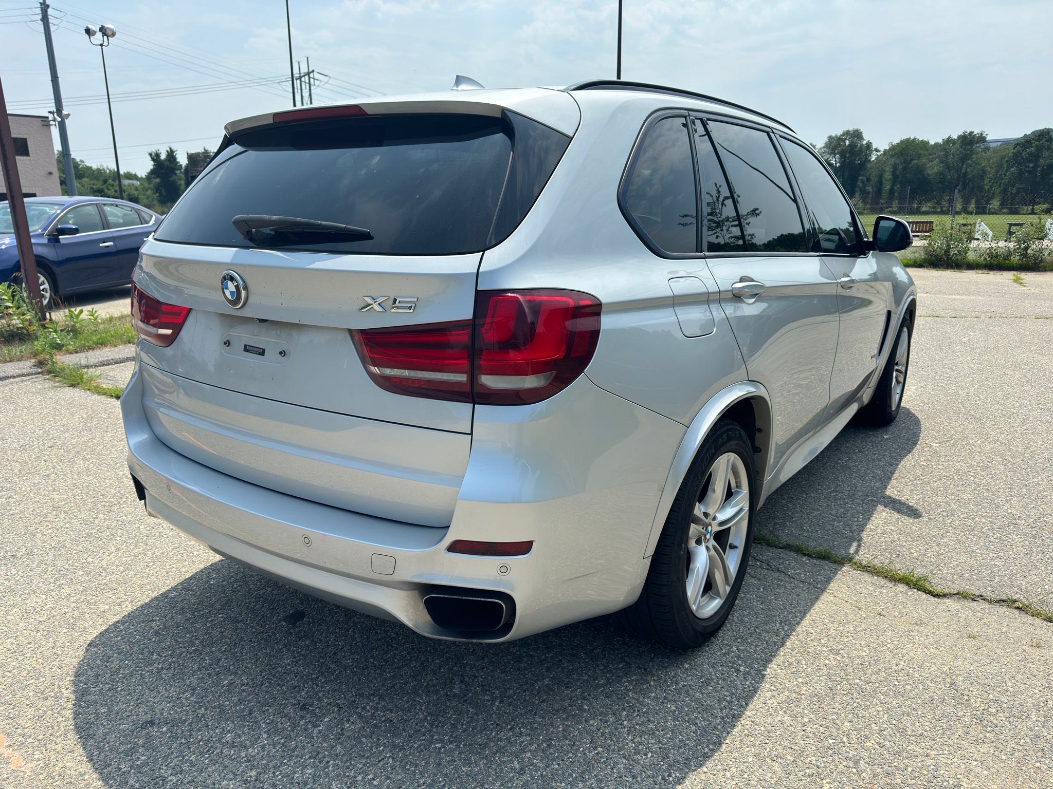 2014 BMW X5 xDrive50I vin: 5UXKR6C56E0J72385