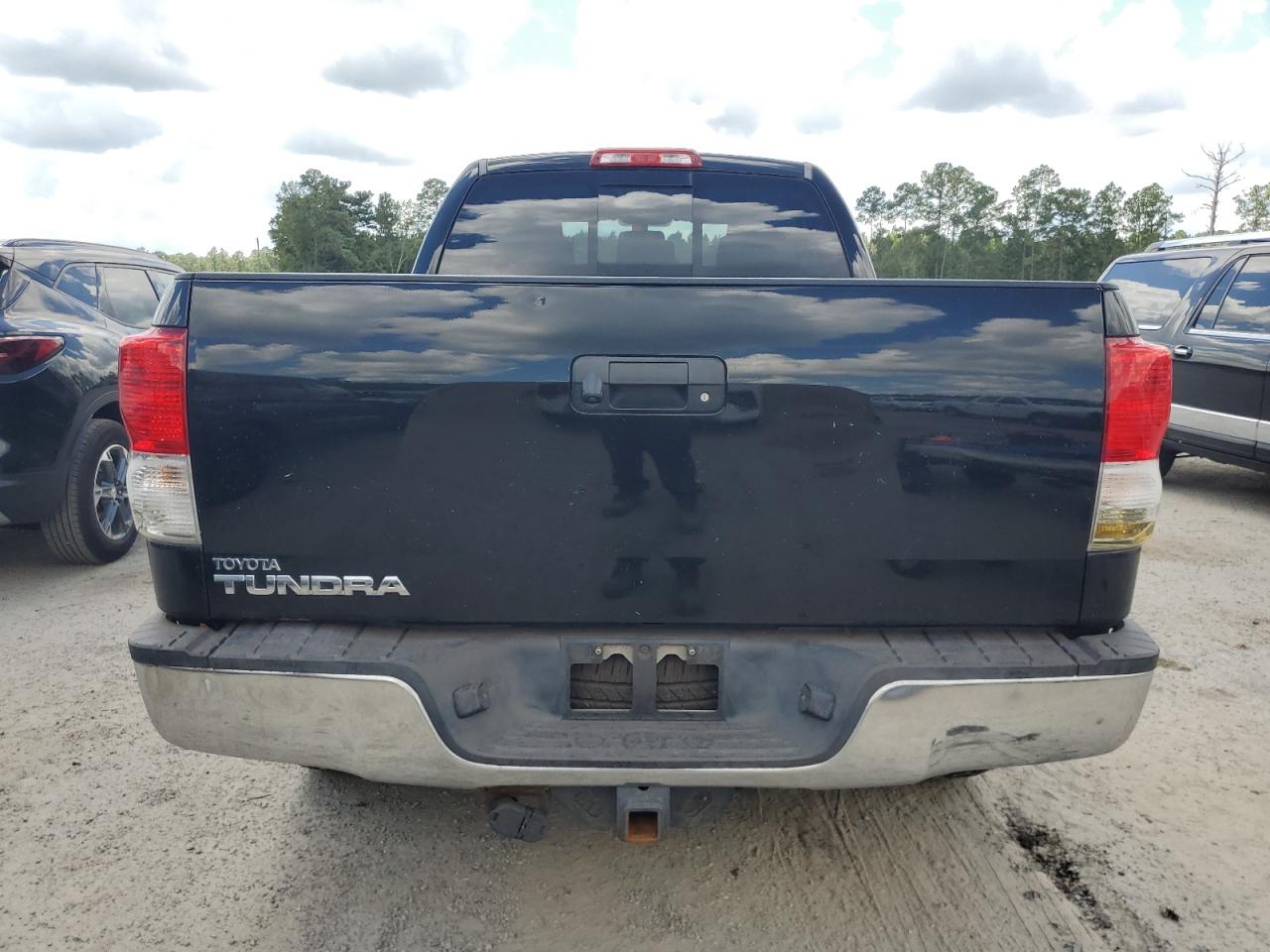 5TFRM5F17DX057480 2013 Toyota Tundra Double Cab Sr5