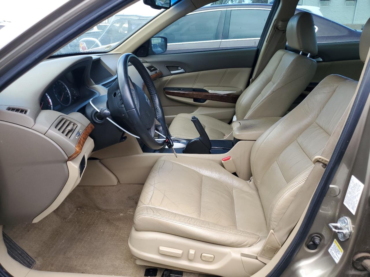 2010 Honda Accord Exl VIN: 5KBCP3F83AB005530 Lot: 68914644