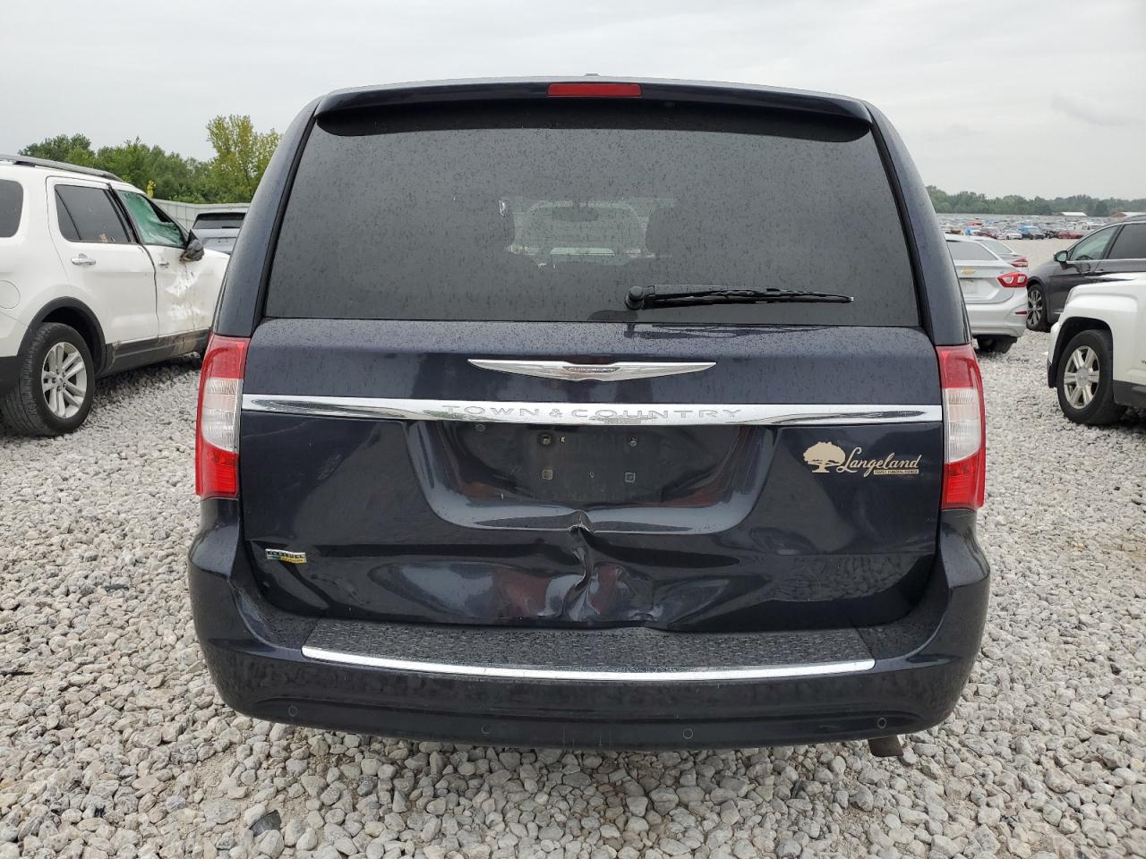 2011 Chrysler Town & Country Touring VIN: 2A4RR5DG4BR703122 Lot: 84386864