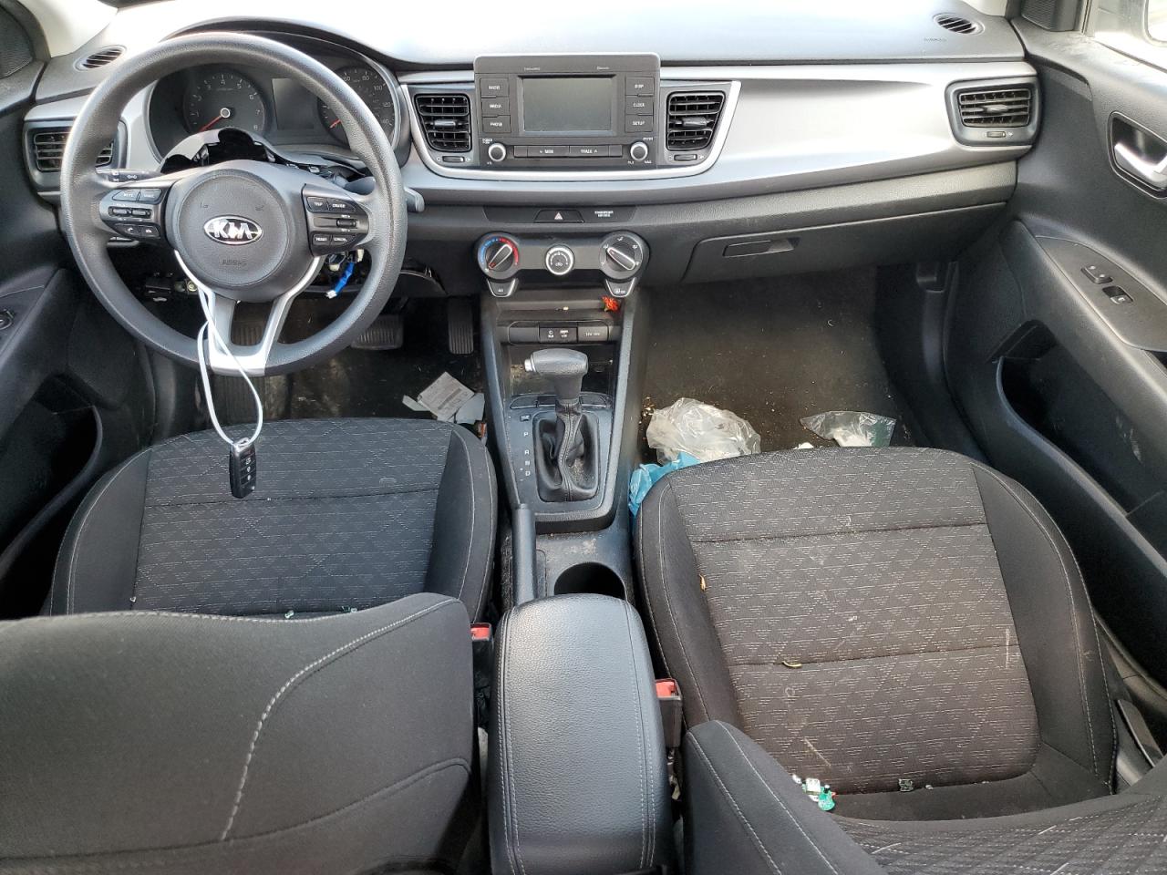 3KPA24AB1JE094954 2018 Kia Rio Lx