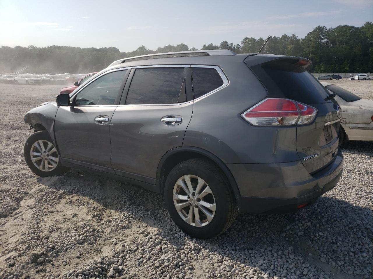 5N1AT2ML8FC853518 2015 NISSAN ROGUE - Image 2