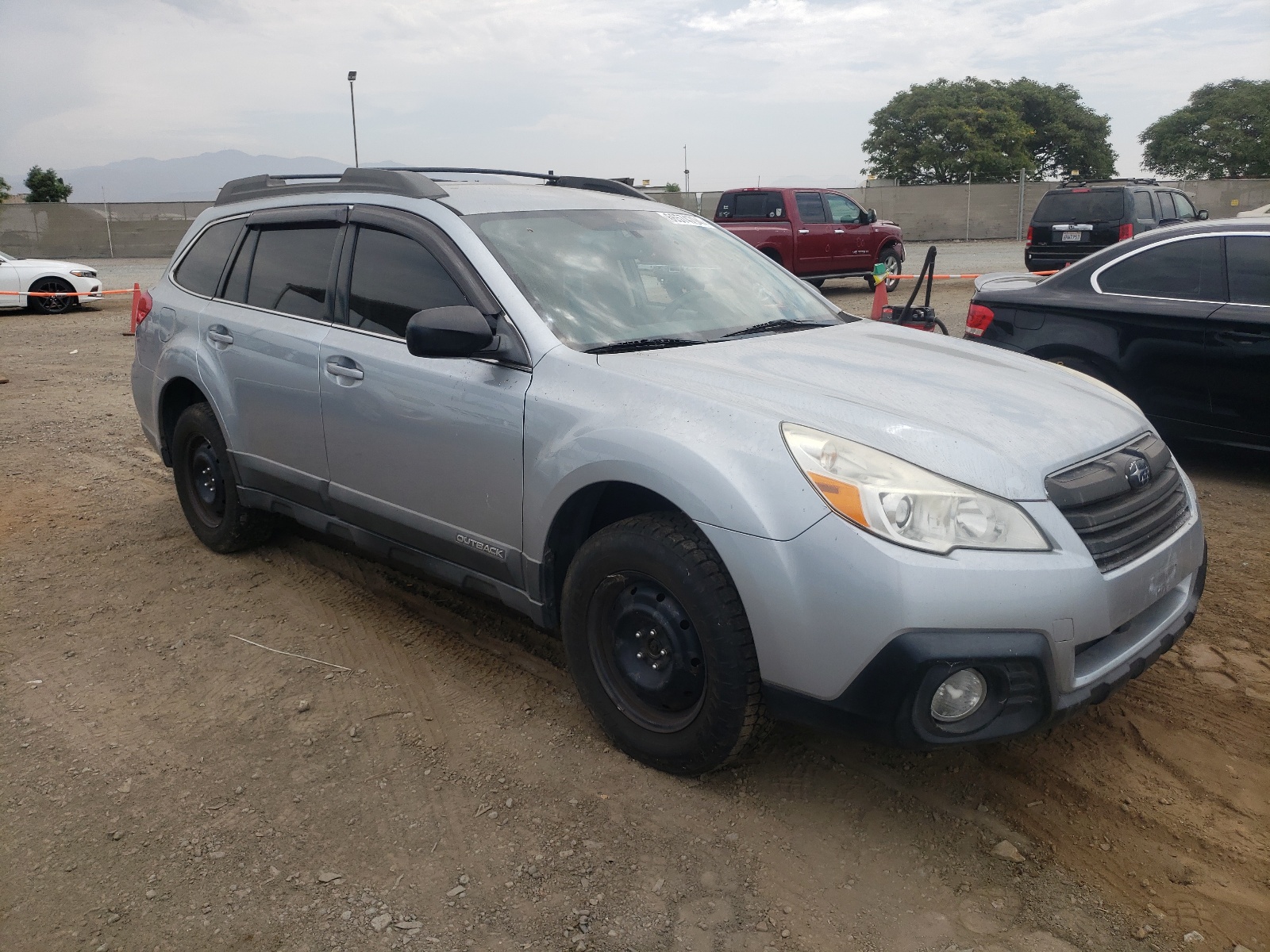 2014 Subaru Outback 2.5I vin: 4S4BRBAC7E3211118