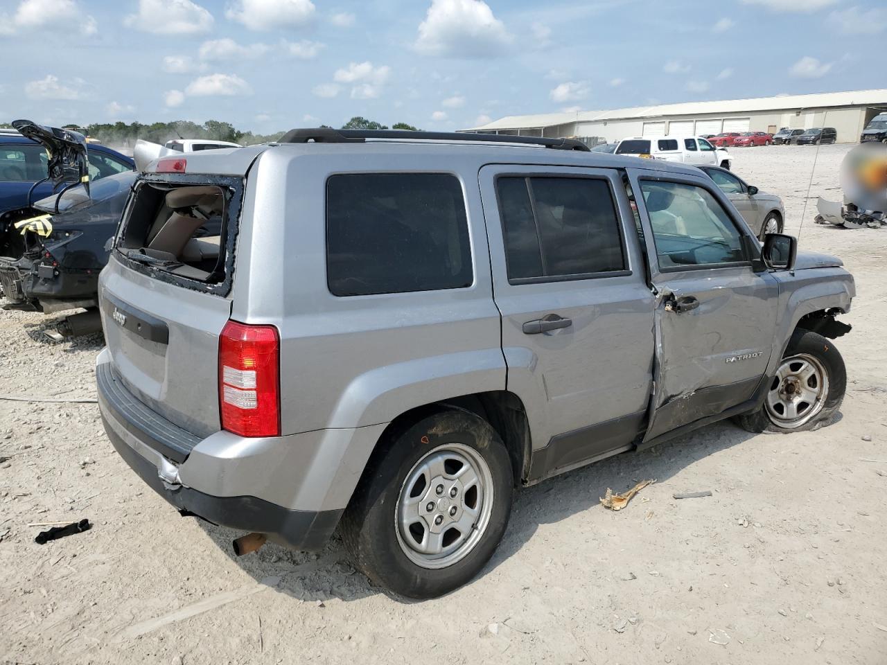 VIN 1C4NJPBAXGD629270 2016 JEEP PATRIOT no.3