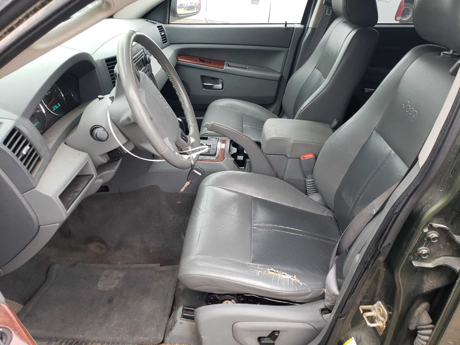 1J4HR58NX6C303391 2006 Jeep Grand Cherokee Limited