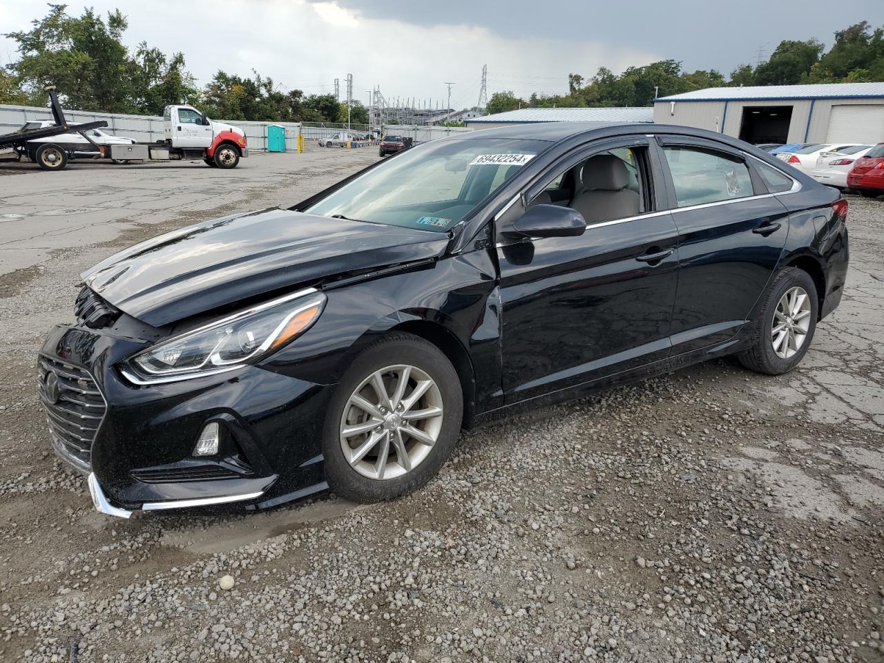 5NPE24AF4KH735712 2019 HYUNDAI SONATA - Image 1