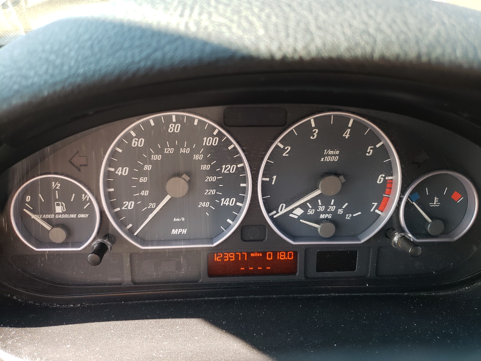 WBABS53441JU88389 2001 BMW 330 Ci