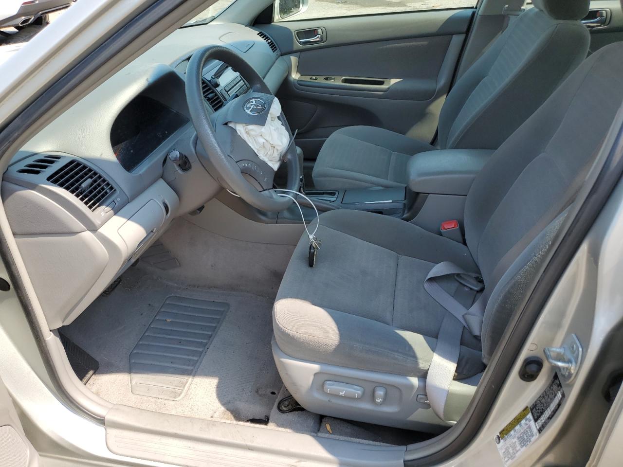 2005 Toyota Camry Le VIN: 4T1BE32KX5U046523 Lot: 65517084