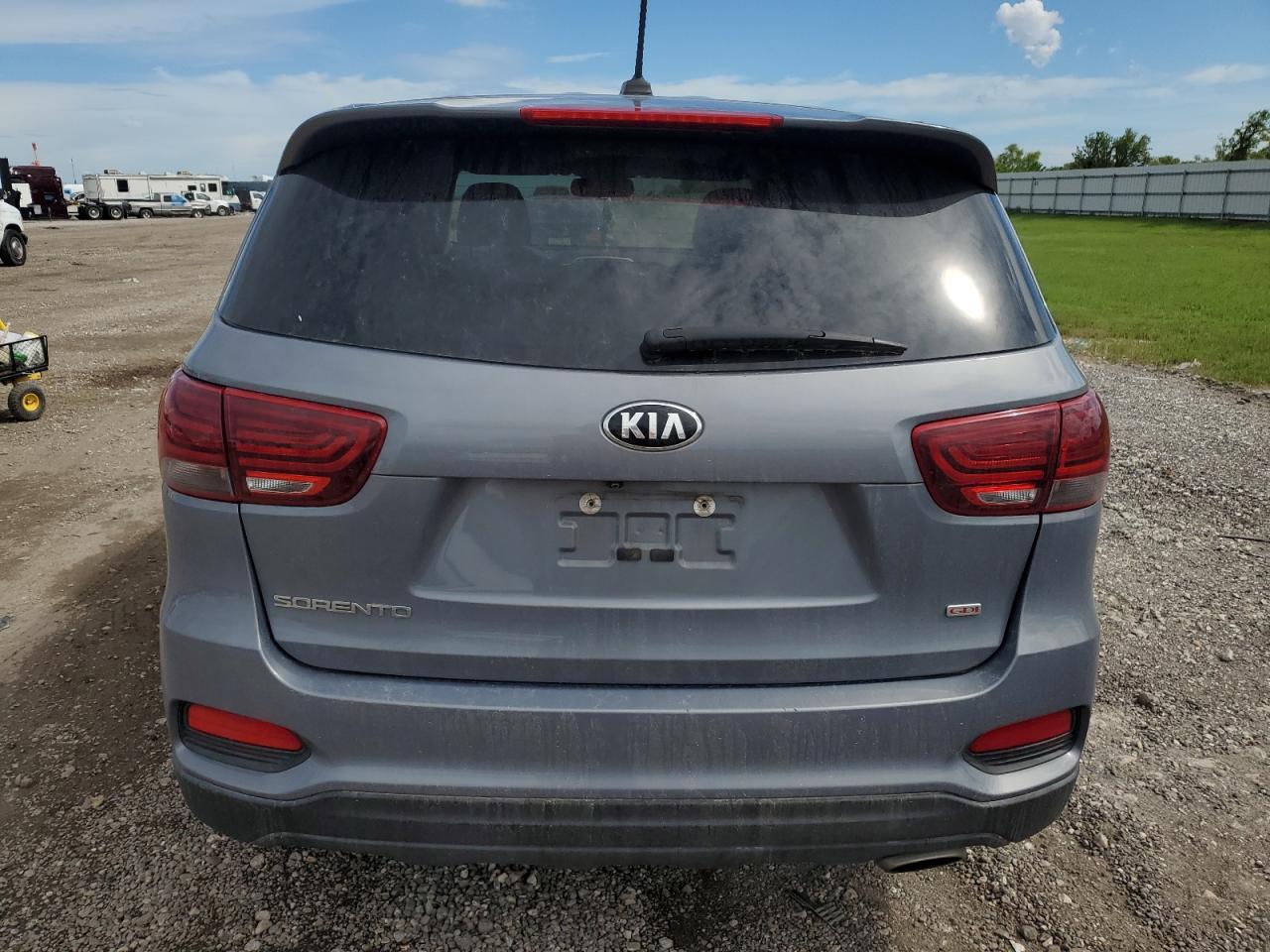 2020 Kia Sorento L VIN: 5XYPG4A38LG641910 Lot: 69112684