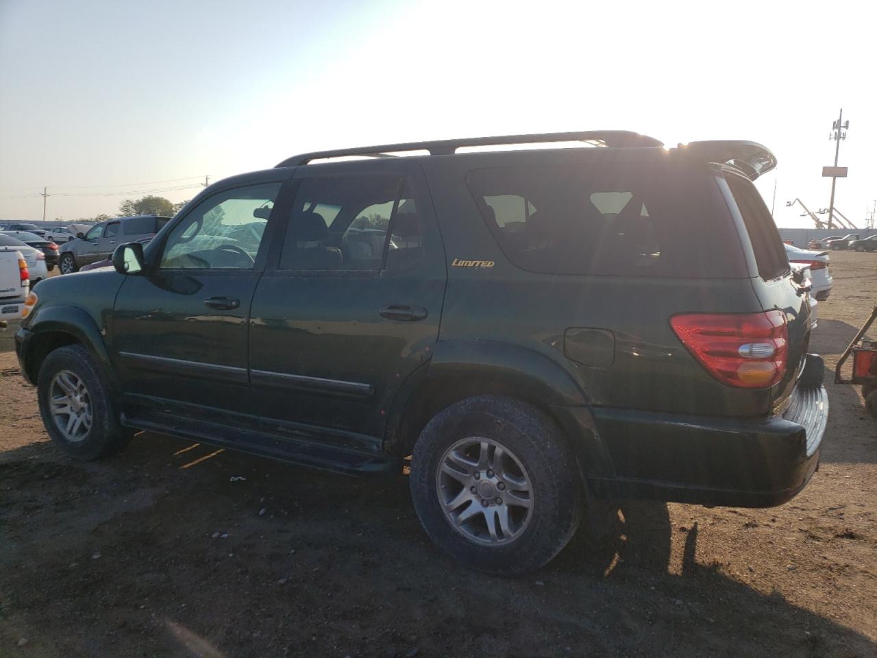 2003 Toyota Sequoia Limited VIN: 5TDBT48A83S172850 Lot: 65590254