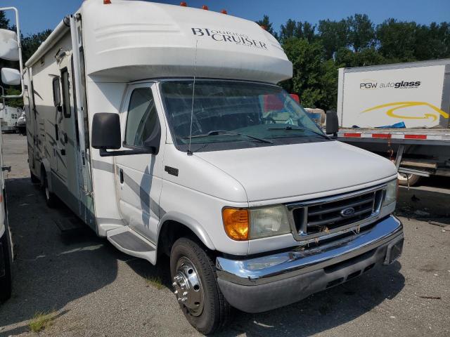 2005 Ford Econoline E450 Super Duty Cutaway Van