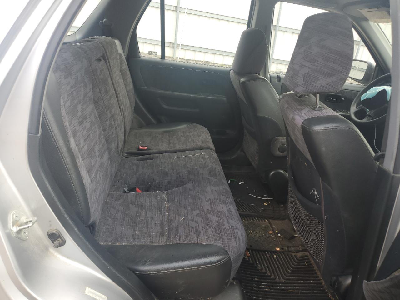 2004 Honda Cr-V Lx VIN: JHLRD78424C013805 Lot: 69052934