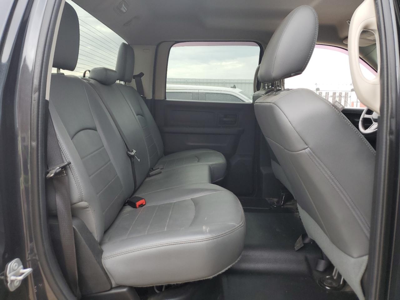 2017 Ram 2500 St VIN: 3C6UR5HL7HG610432 Lot: 66321394