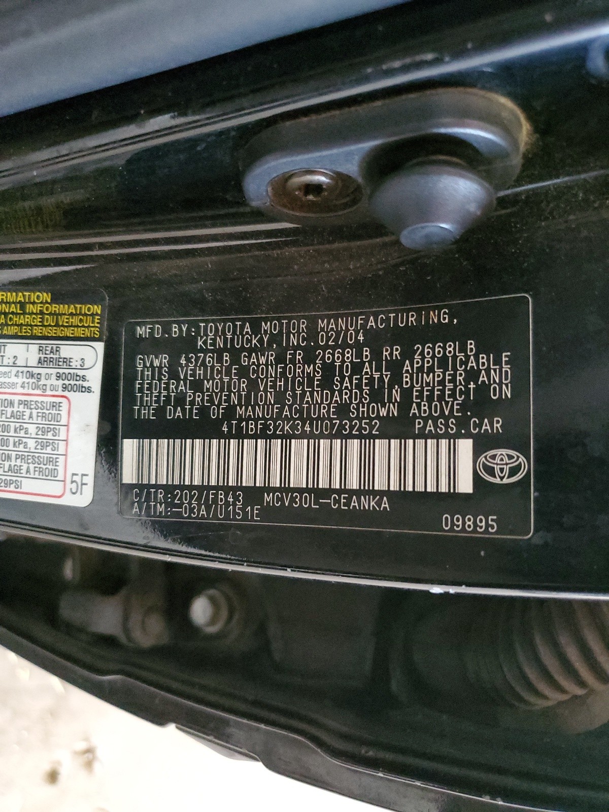 4T1BF32K34U073252 2004 Toyota Camry Le