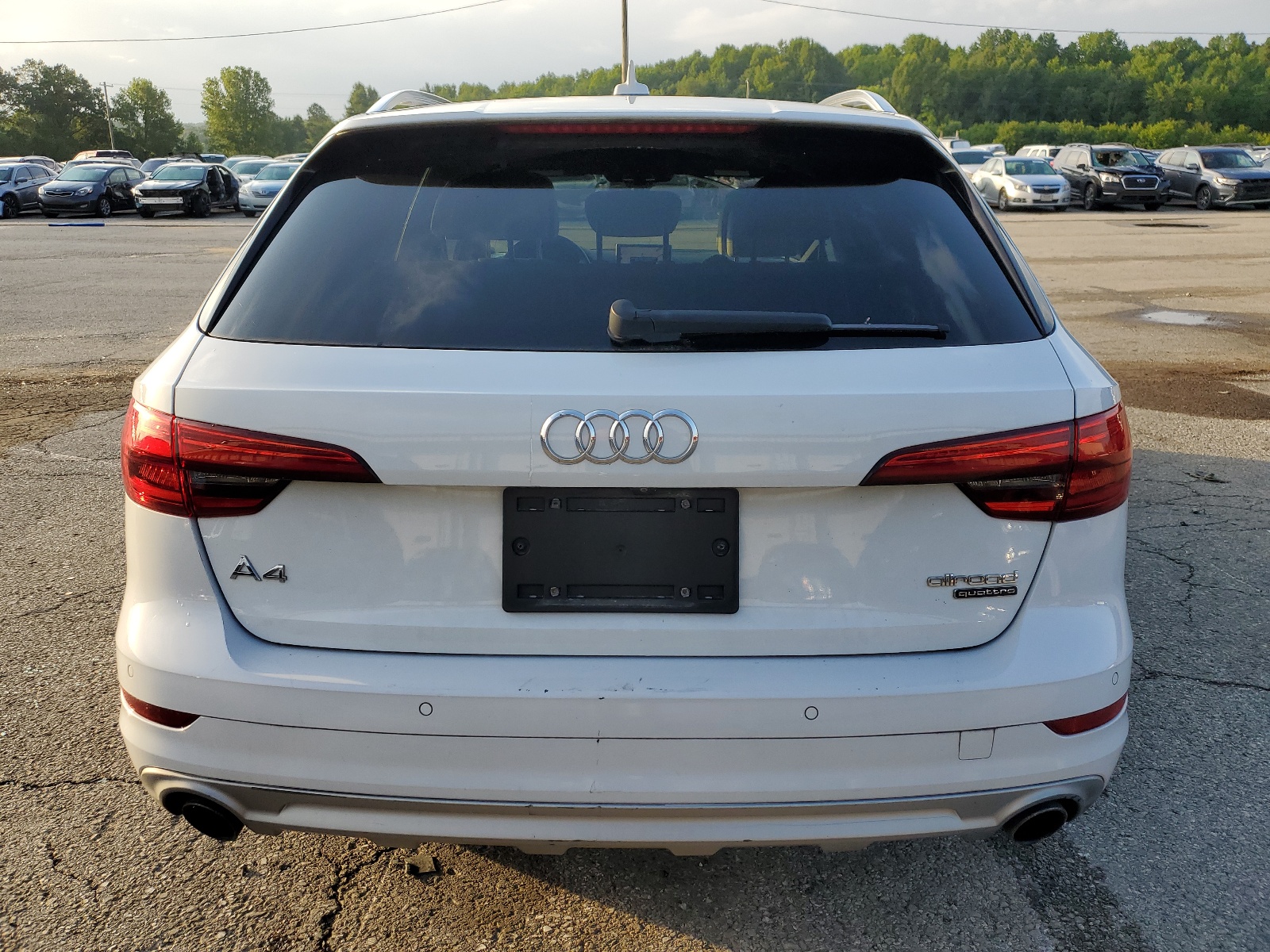 WA18NAF43HA100842 2017 Audi A4 Allroad Premium Plus