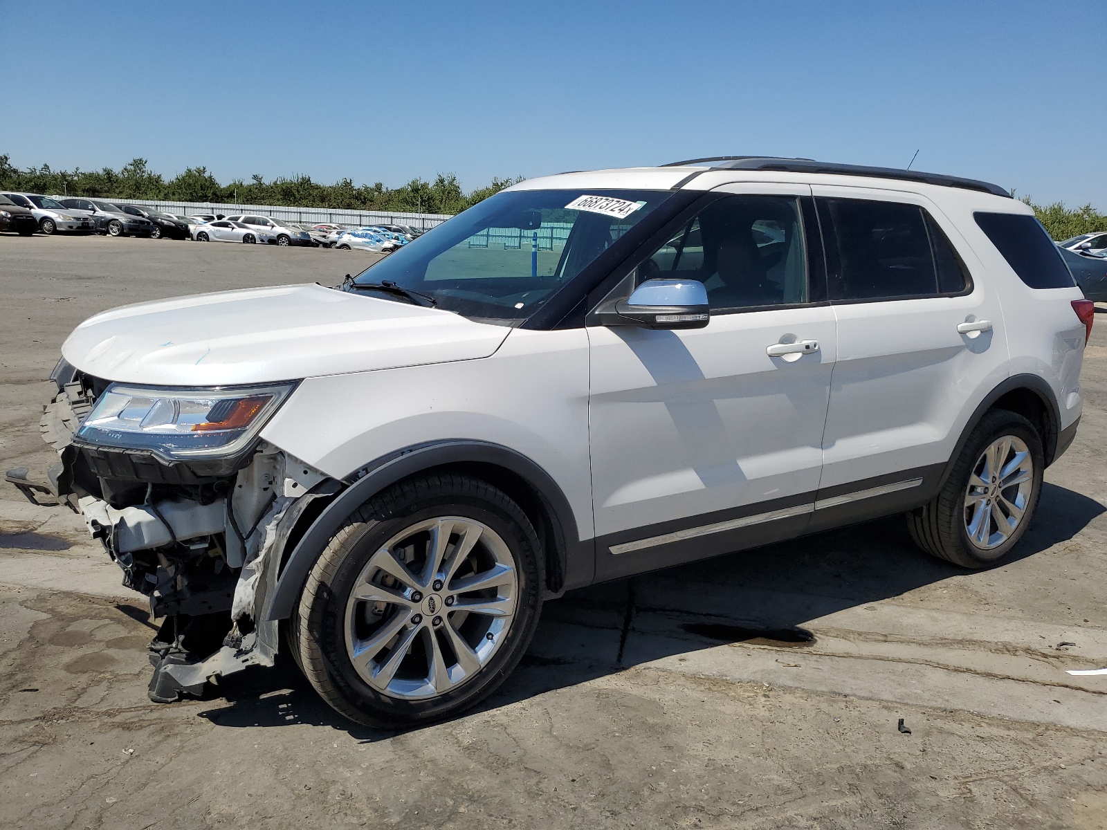 1FM5K8D88KGA52531 2019 Ford Explorer Xlt