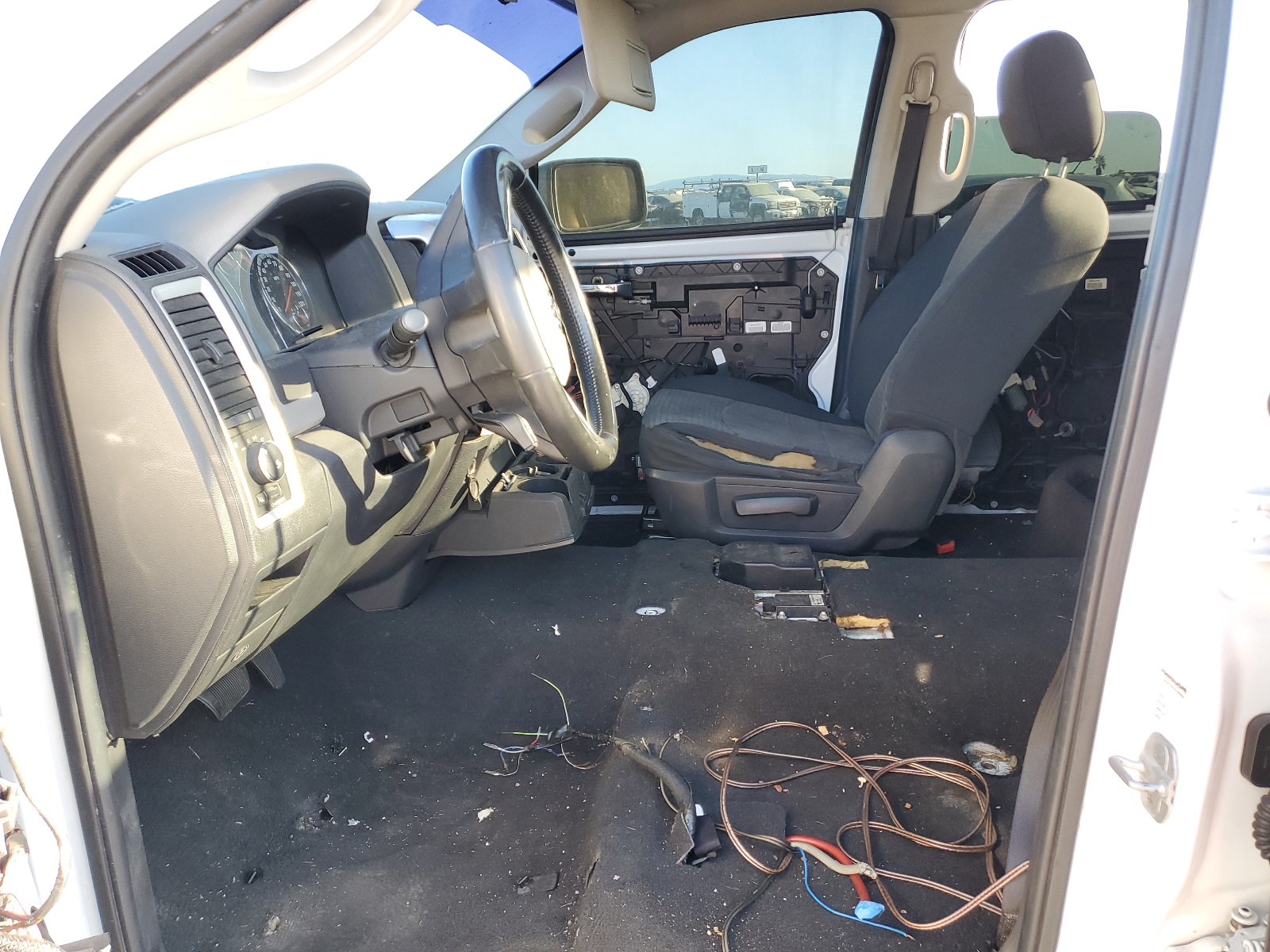 1D7RB1GT0BS550559 2011 Dodge Ram 1500