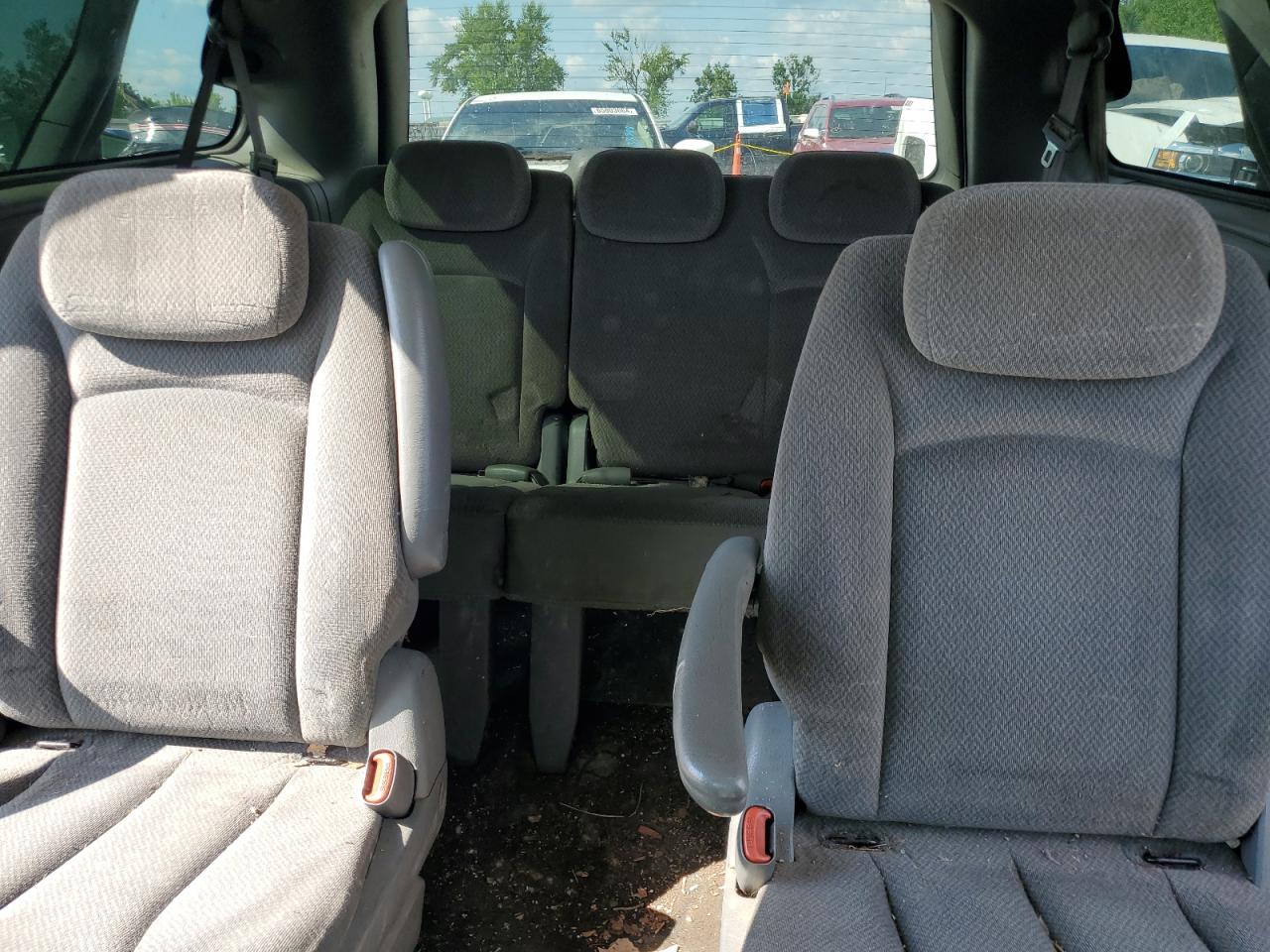 2005 Dodge Grand Caravan Sxt VIN: 2D4GP44L35R143711 Lot: 66012564