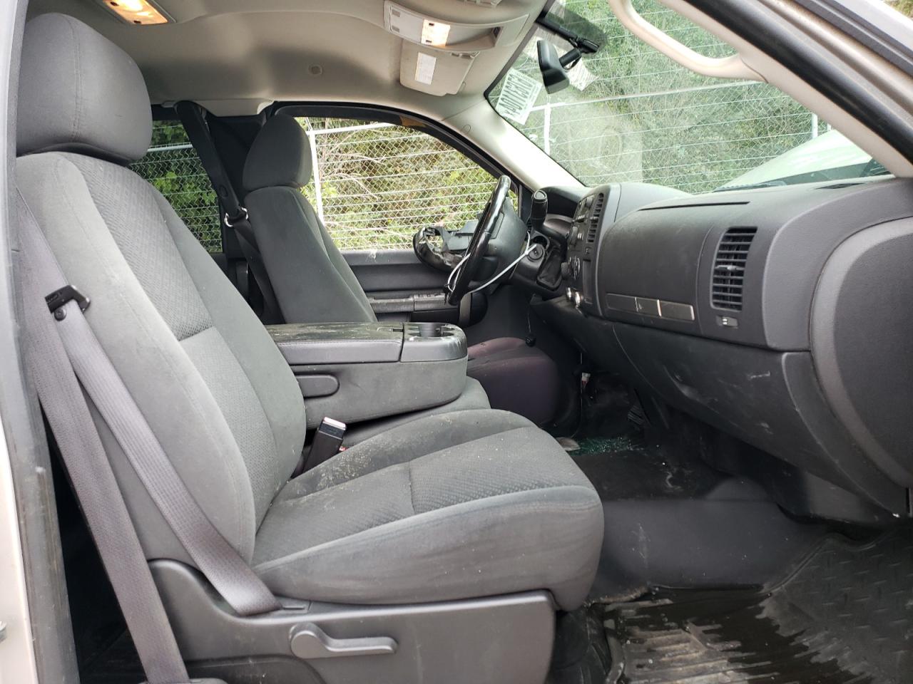 2008 GMC Sierra K2500 Heavy Duty VIN: 1GTHK29658E150930 Lot: 67631104