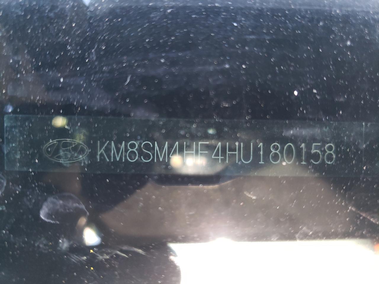 KM8SM4HF4HU180158 2017 Hyundai Santa Fe Se