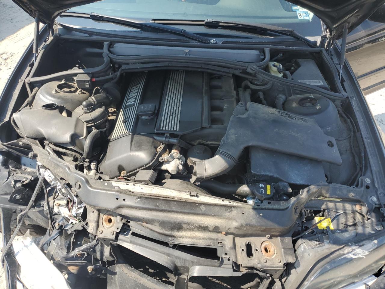 2004 BMW 325 I VIN: WBAEV33404KL62084 Lot: 65548824