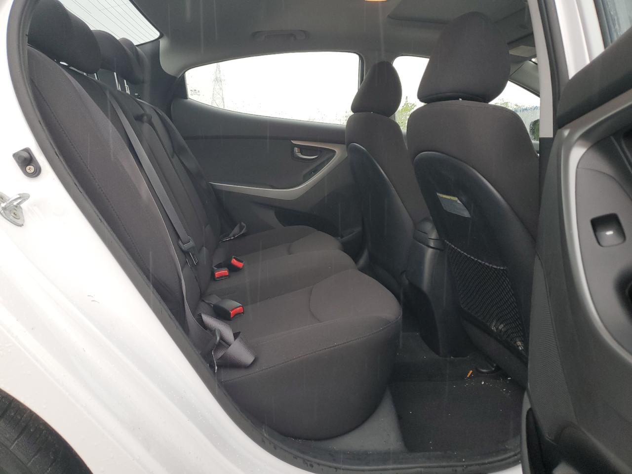 2015 Hyundai Elantra Se VIN: KMHDH4AE8FU445370 Lot: 65796614