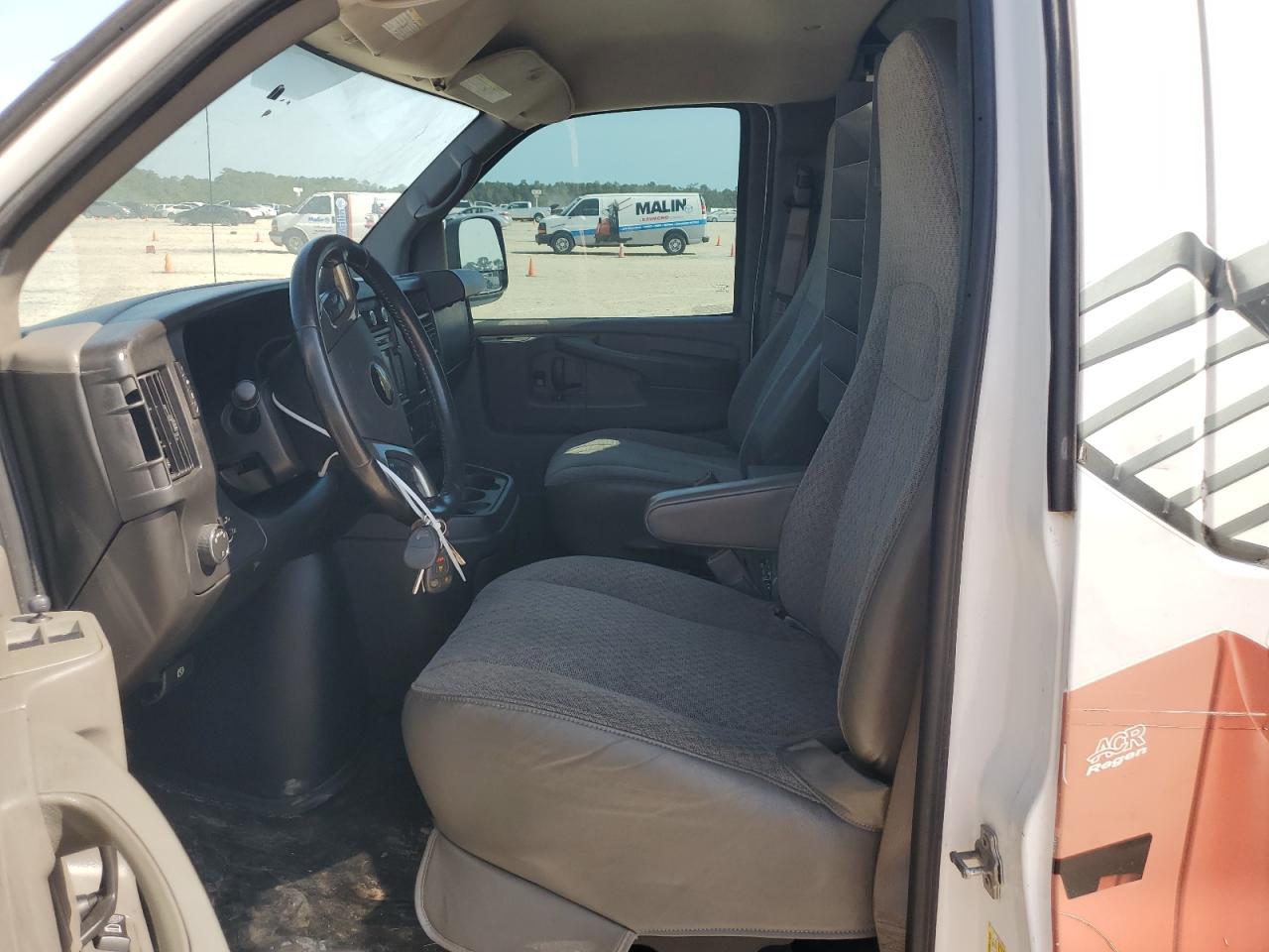 2015 Chevrolet Express G3500 VIN: 1GCZGUCGXF1246124 Lot: 65905254