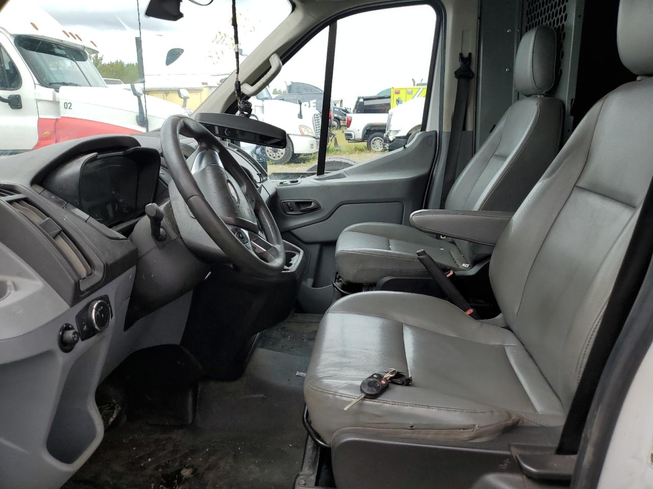 1FTYR2XM3HKA03391 2017 Ford Transit T-250