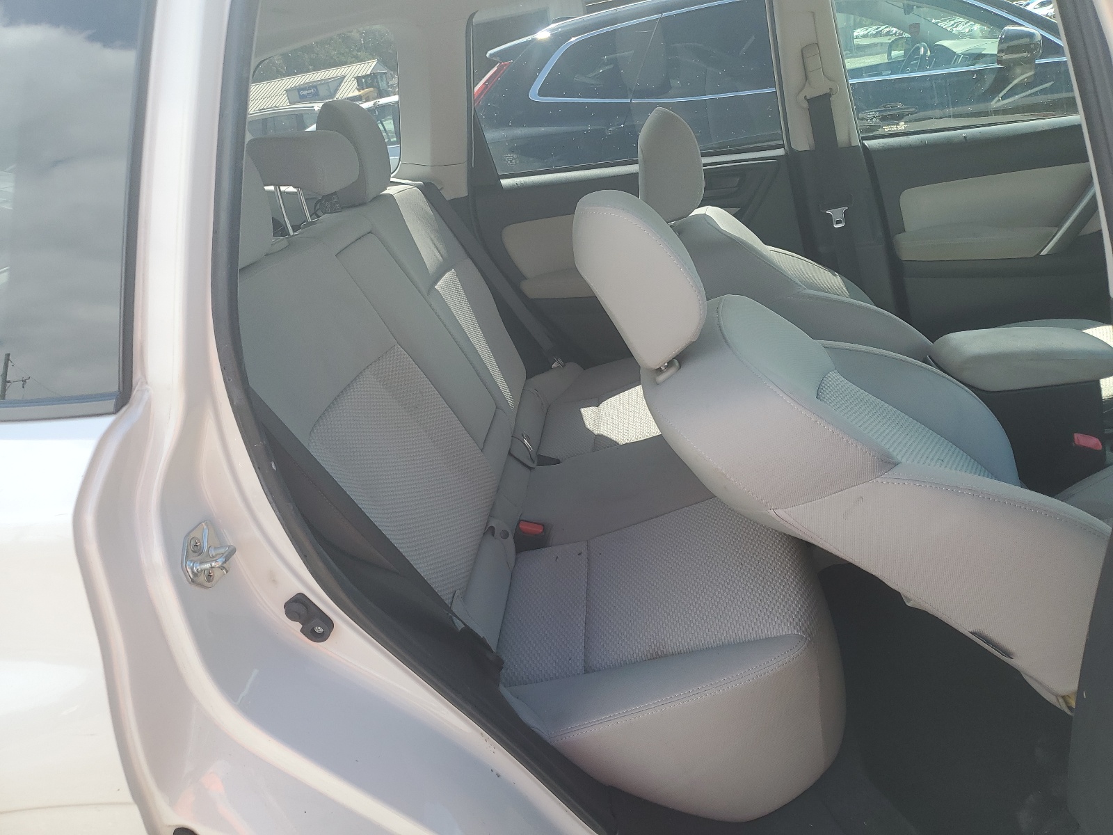 JF2SJAEC2EH484214 2014 Subaru Forester 2.5I Premium