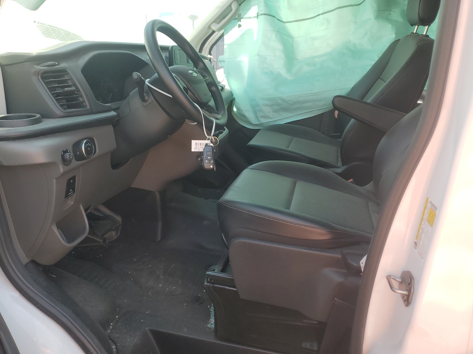 1FMZK1C87NKA20701 2022 Ford Transit T-150