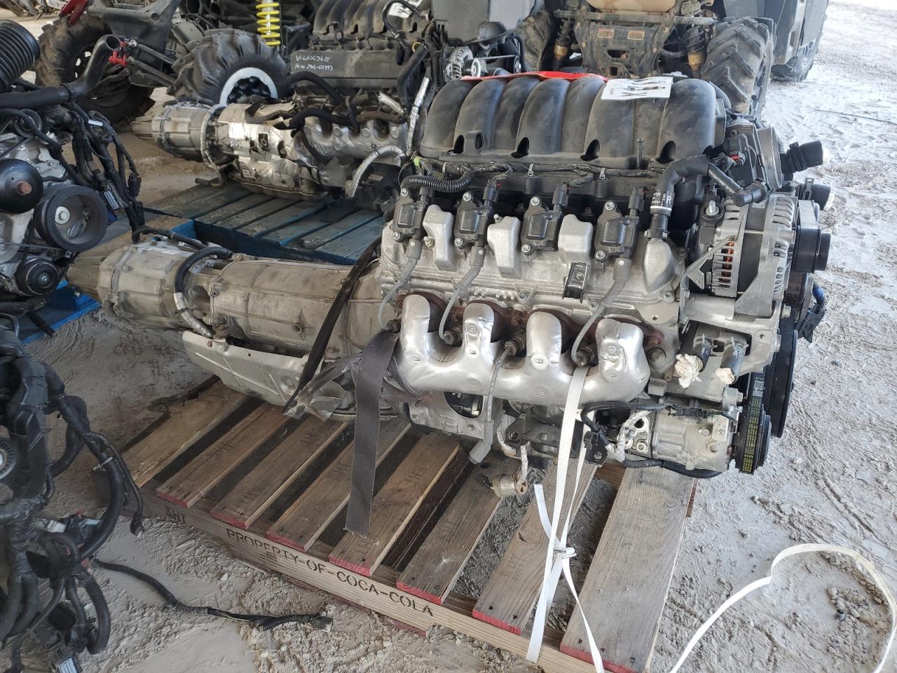 2018 Chevrolet Tahoe K1500 Premier VIN: 1GNSKCKJ0JR189781 Lot: 65079074