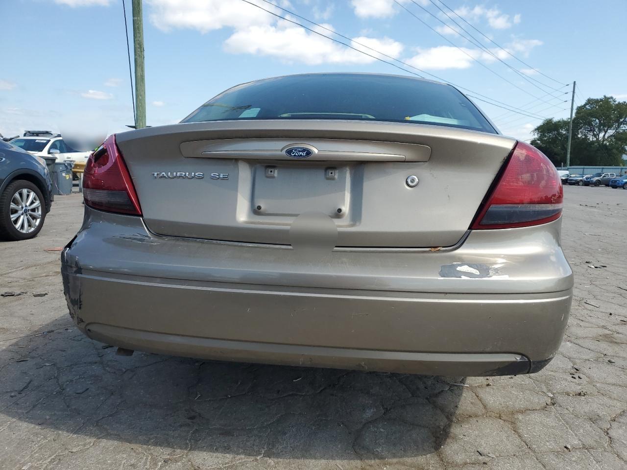 2006 Ford Taurus Se VIN: 1FAFP53U76A208273 Lot: 67896884