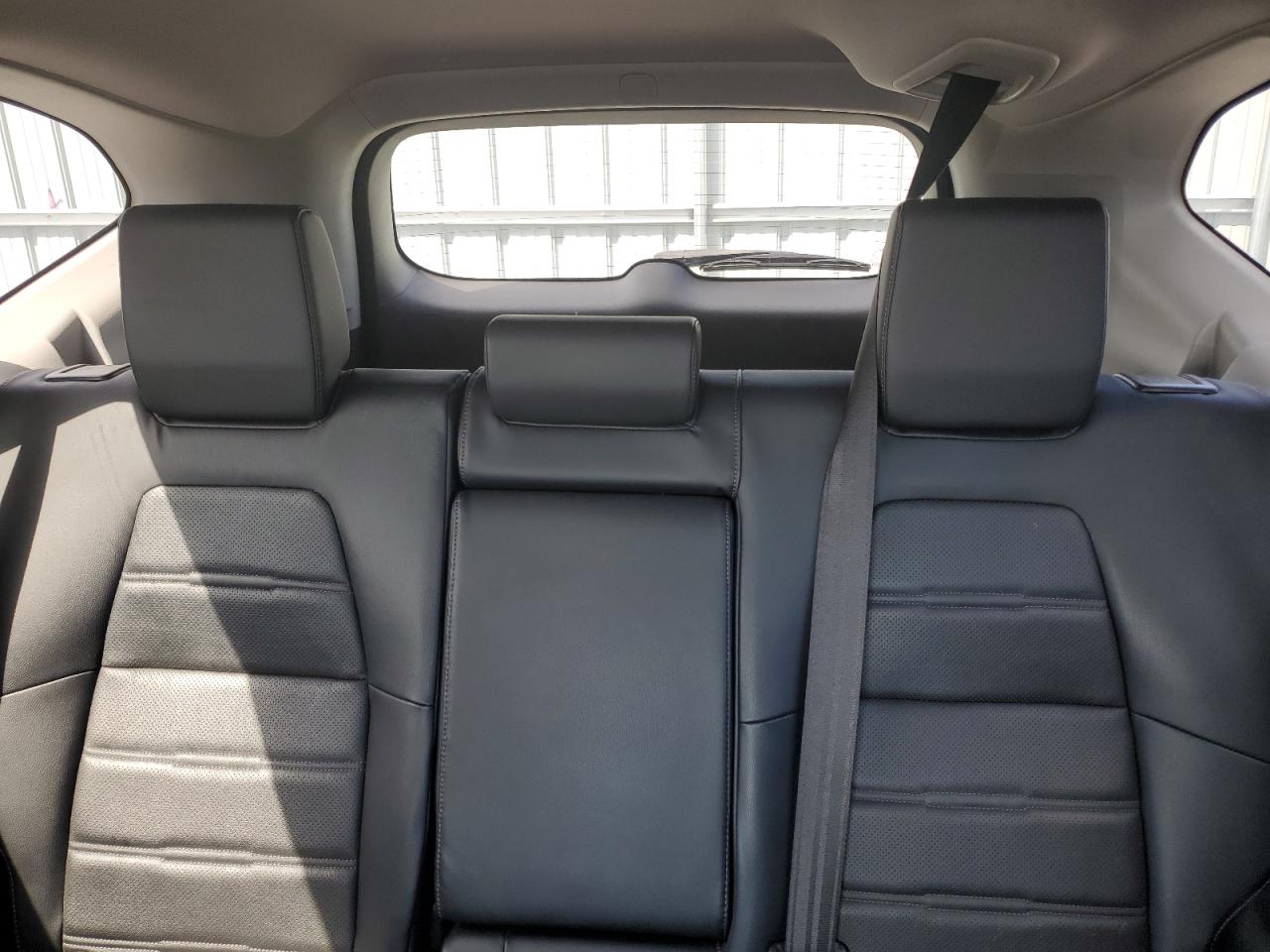 2017 Honda Cr-V Touring VIN: 2HKRW2H99HH117398 Lot: 68807774